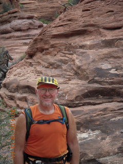 2399 8mj. Canyonlands National Park - Needles - Elephant Hill + Chesler Park hike - Adam