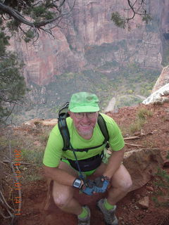2448 8t1. Zion National Park - Observation Point hike - summit - Adam