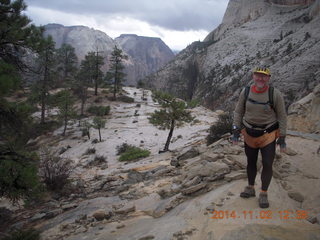 2487 8t2. Zion National Park - West Rim hike- Adam