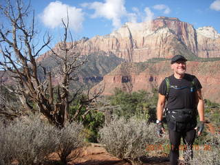 2504 8t3. Zion National Park - Watchman hike - Adam