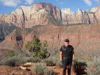 2505 8t3. Zion National Park - Watchman hike - Adam