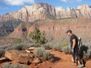 2509 8t3. Zion National Park - Watchman hike - Adam