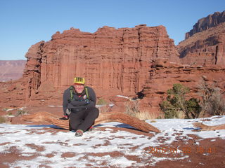 2552 8v3. Fisher Towers hike - Adam - tripod and timer