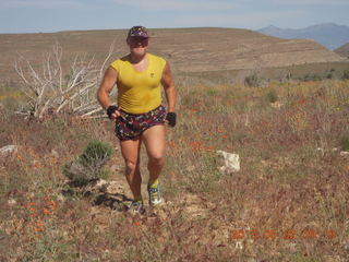 2646 8z2. Adam running at Grand Gulch