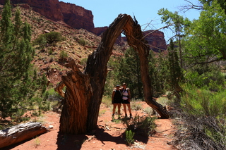 2654 8zv. Beaver Creek Canyon hike - Adam and Karen