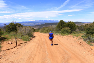 119 8zw. drive to Calamity Mine - very tough side road - Adam running (back)