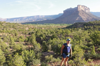 2692 8zw. Gateway hike - Adam