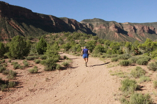 120 8zw. drive to Calamity Mine - Adam running (back)