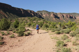 127 8zw. drive to Calamity Mine - Adam running (back)