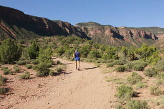 128 8zw. drive to Calamity Mine - Adam running (back)