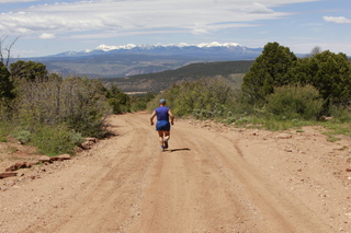 132 8zw. drive to Calamity Mine - Adam running (back)