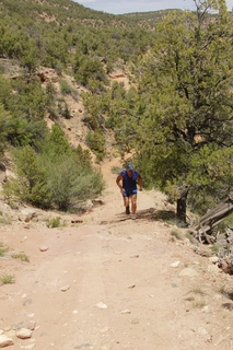 2748 8zw. drive to Calamity Mine - difficult side road - Adam running