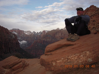 2895 973. Zion National Park - Canyon Overlook hike - Adam
