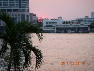 Bangkok - Royal River Hotel - sunrise