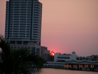 Bangkok - Royal River Hotel - sunrise