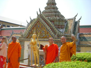 56 98t. Bangkok - Royal Palace