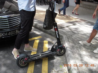Singapore scooter