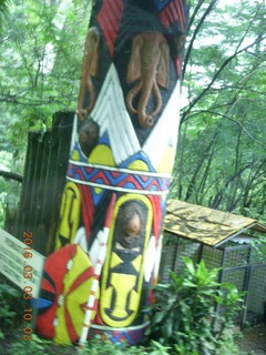 74 993. Indonesia Safari ride totem pole