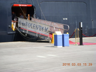 521 993. ms Volendam - gangway