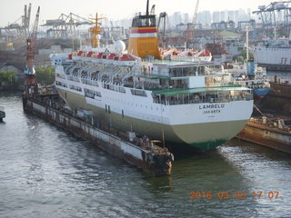 ms Volendam - gangway