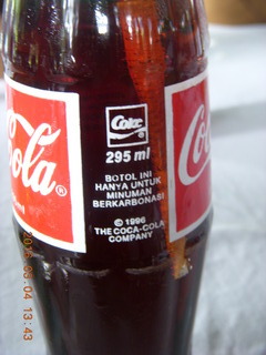 72 994. Indonesia - lunch at Borobudur - Coke