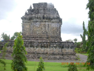 Indonesia - bus ride from Borobudur  + temple