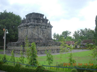 Indonesia - bus ride from Borobudur  + temple