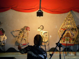 Indonesia - music and puppet show
