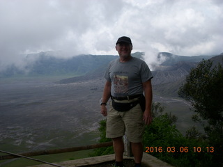 Indonesia - Jeep drive to Mt. Bromo - horses