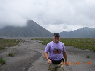2927 996. Indonesia - Mighty Mt. Bromo - Sea of Sand - Adam running