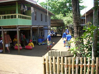 Indonesia village - musicians, dancers / acrobats