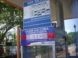 Indonesia - drive back - toll collection