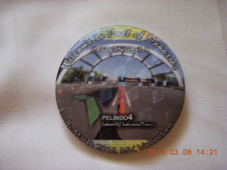 Makassar button