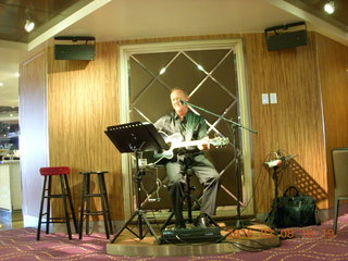 Volendam - Larry Evans guitar