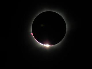 Makassar Straight total solar eclipse by Bill Kramer