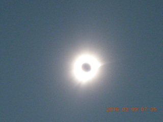 Makassar Straight total solar eclipse - totality