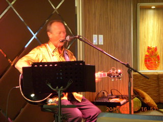 9 99a. Volendam at sea - Larry Evans vocals, guitar, harmonica