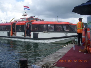 Indonesia - Lombok - tender boat ride