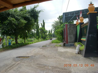 32 99c. Indonesia - Lombok - horse-drawn carriage ride