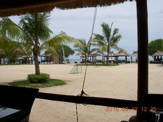 128 99c. Indonesia - Lombok - Novotel lunch and beach