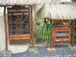 Indonesia - Lombok - Novotel lunch and beach