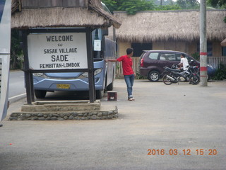 164 99c. Indonesia - Lombok - last village - Sasak