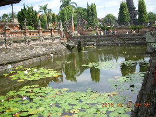 Indonesia - Bali - temple at Klungkung - the moat