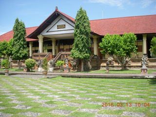 131 99d. Indonesia - Bali - temple at Klungkung