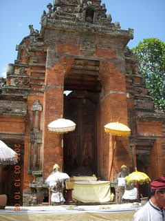 Indonesia - Bali - temple at Klungkung - lilies in moat