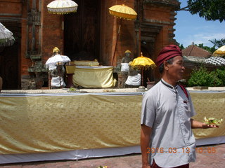 Indonesia - Bali - temple at Klungkung - our guide