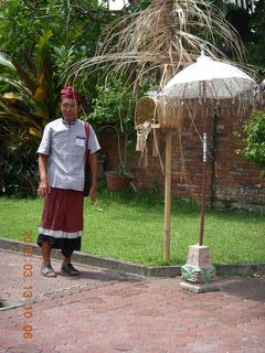 140 99d. Indonesia - Bali - temple at Klungkung - our guide