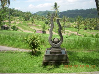 205 99d. Indonesia - Bali - lunch with hilltop view