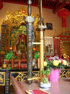 Malaysia - Kuala Lumpur food tour - Chinese temple