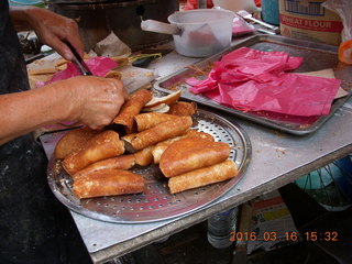 Malaysia - Kuala Lumpur food tour - Chinese temple